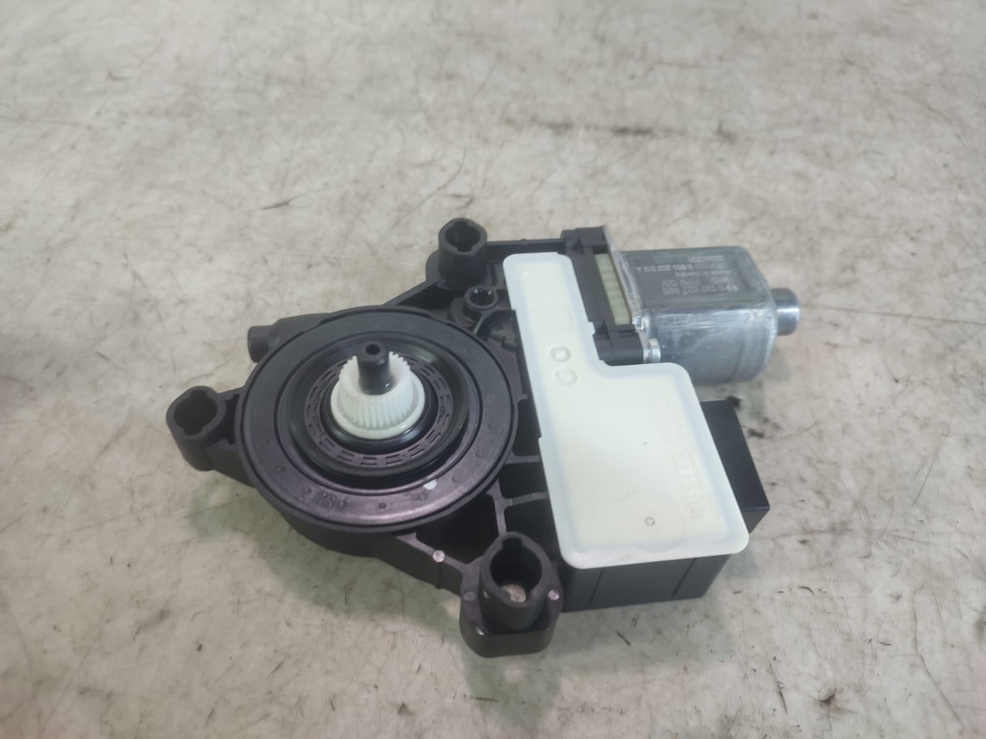 Motoras geam stanga fata 5q0959407d Skoda Kamiq 1 (2019 - 2020)