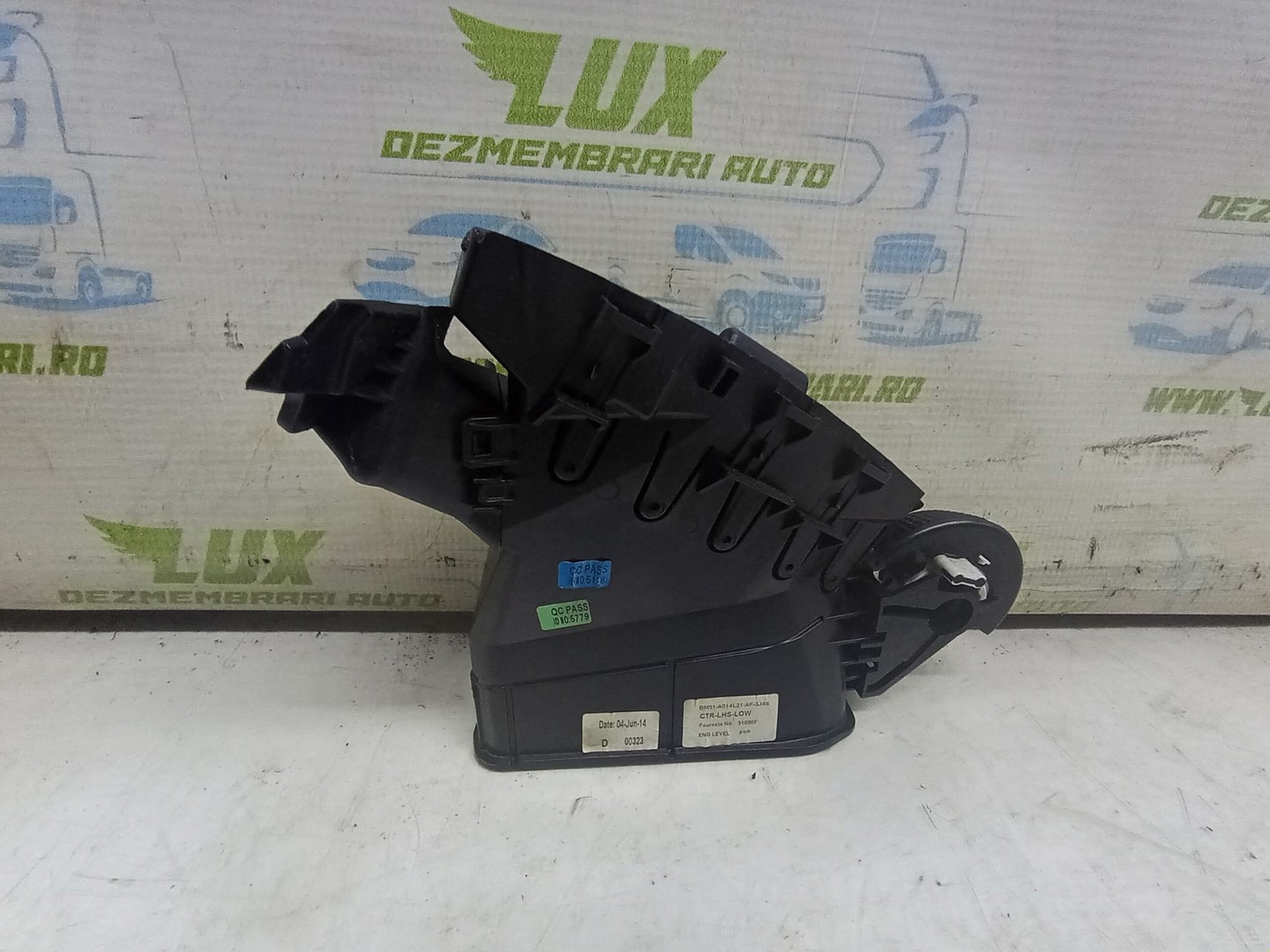 Grila ventilatie bord bm51a014L21 Ford Focus 3 (2011 - 2015)