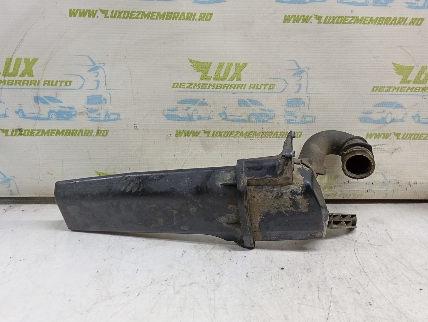 Rezonator aer av61-9f763 Ford Focus 3 (2011 - 2015)