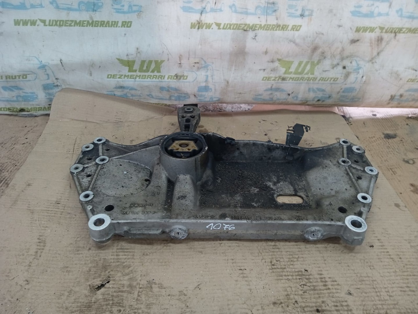 Cadru motor 1k0199369f Volkswagen Golf 6 (2008 - 2015)