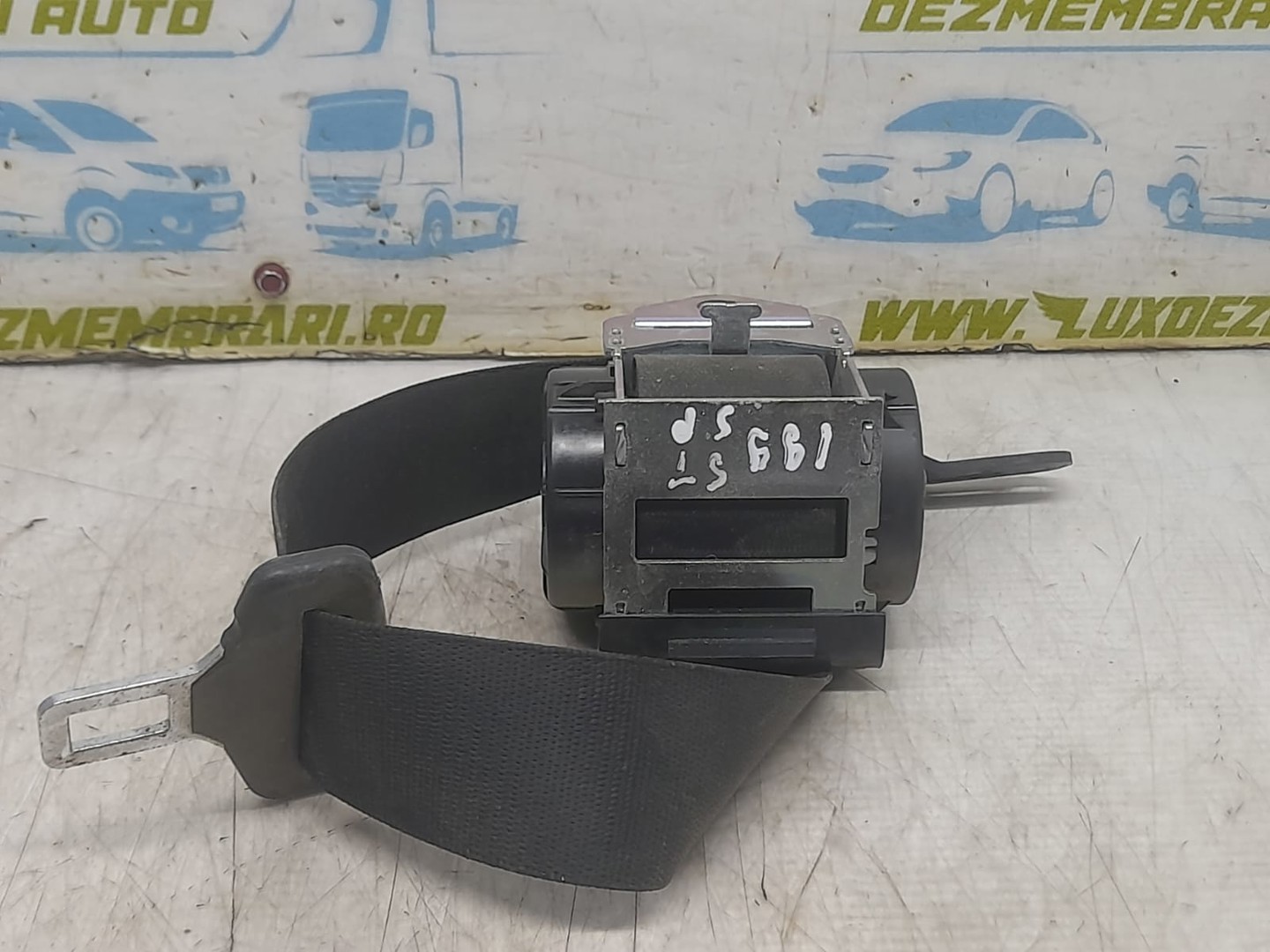 Centura siguranta dreapta spate 607051100D -05 BMW X1 E84 (2009 - 2012)