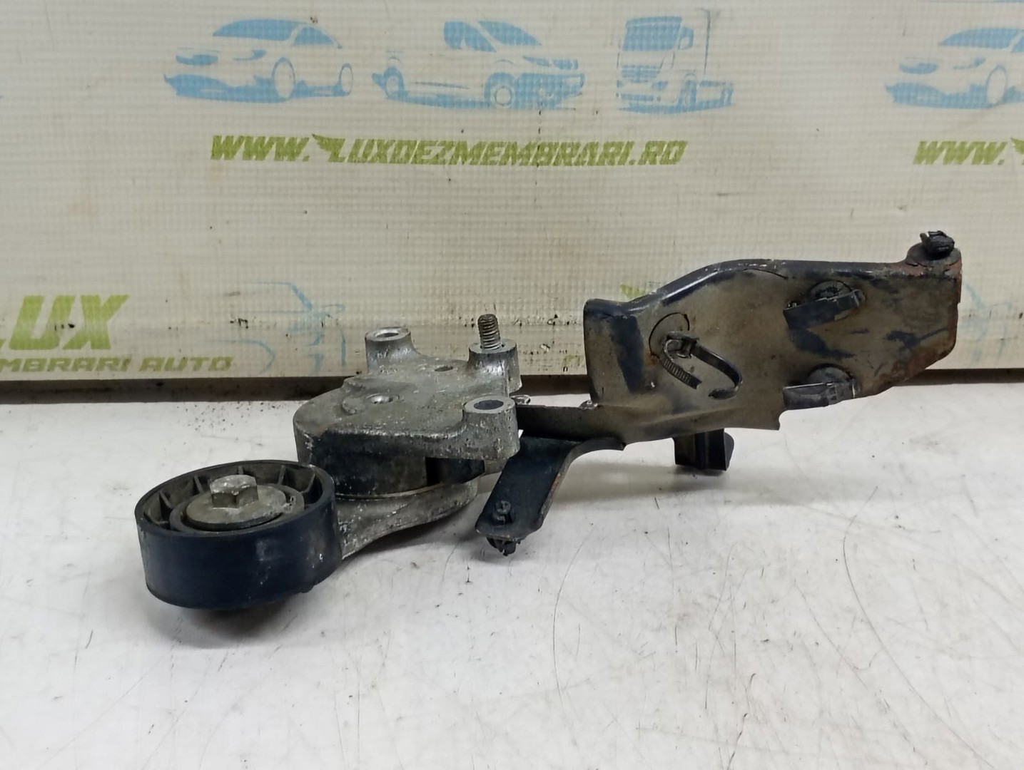 Rola intinzatoare 846143 Ford Fiesta 6 (facelift) (2013 - 2020)