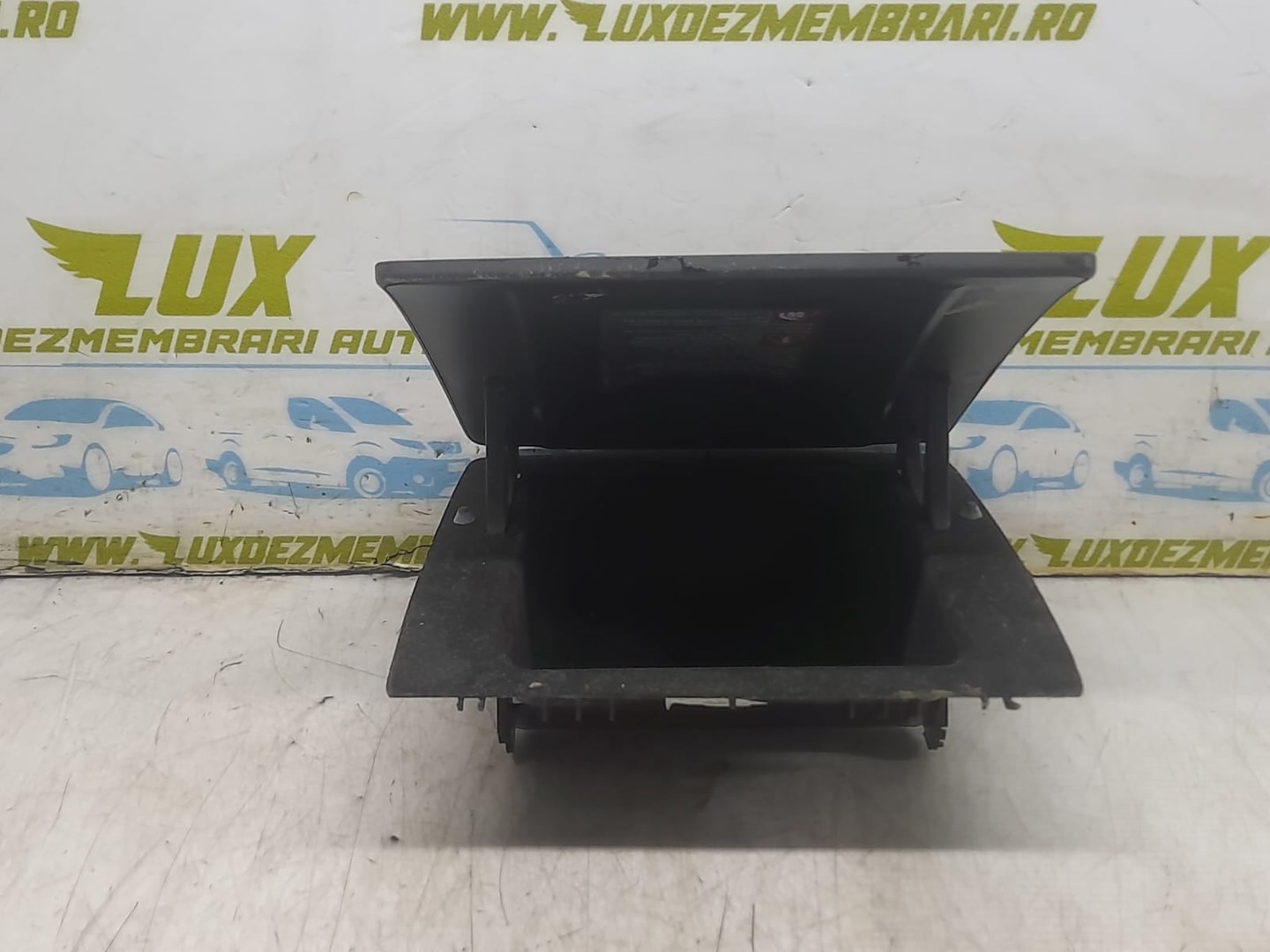 Sertar bord 31536-0100 Volkswagen Touran 1 (facelift) (2006 - 2010)