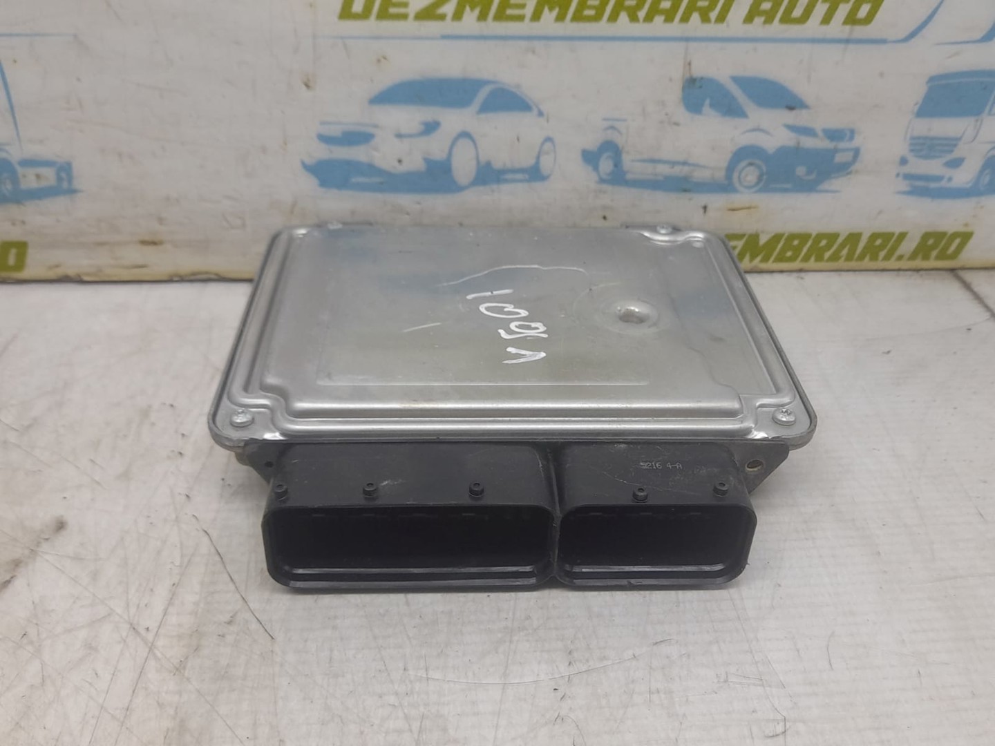 Calculator motor ECU 03G906021 Volkswagen Touran 1 (facelift) (2006 - 2010)