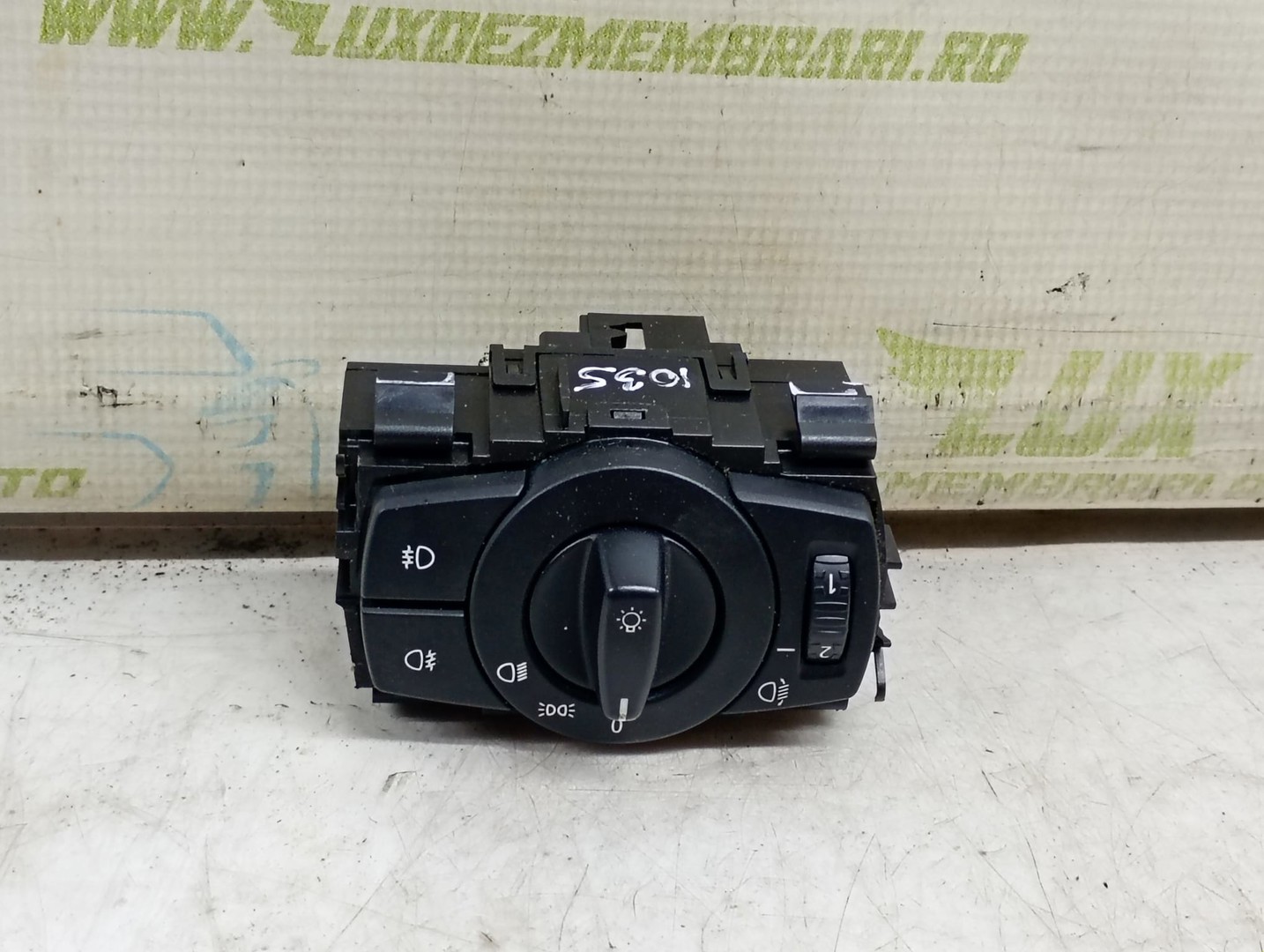 Bloc lumini 693279403 BMW X1 E84 (2009 - 2012)