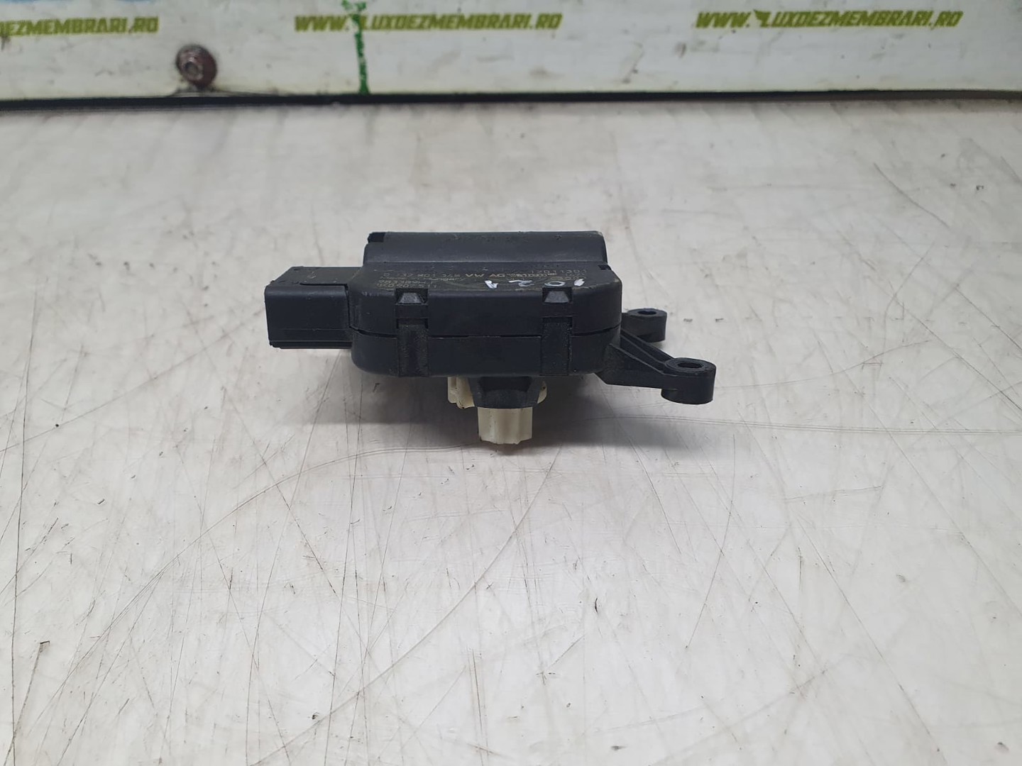 Motoras clapeta mixaj aer 0132801345 Volkswagen Golf 6 (2008 - 2015)