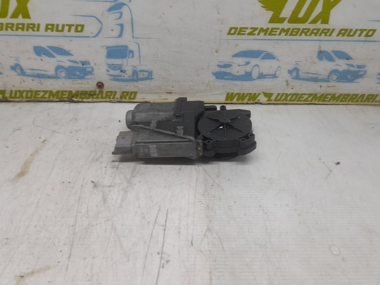 Motoras geam dreapta spate 400633F Peugeot 307 1 (2001 - 2005)