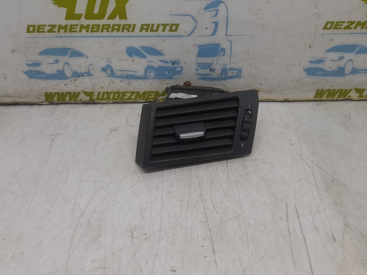 Grila ventilatie bord 3415973 BMW X3 E83 (facelift) (2006 - 2010)