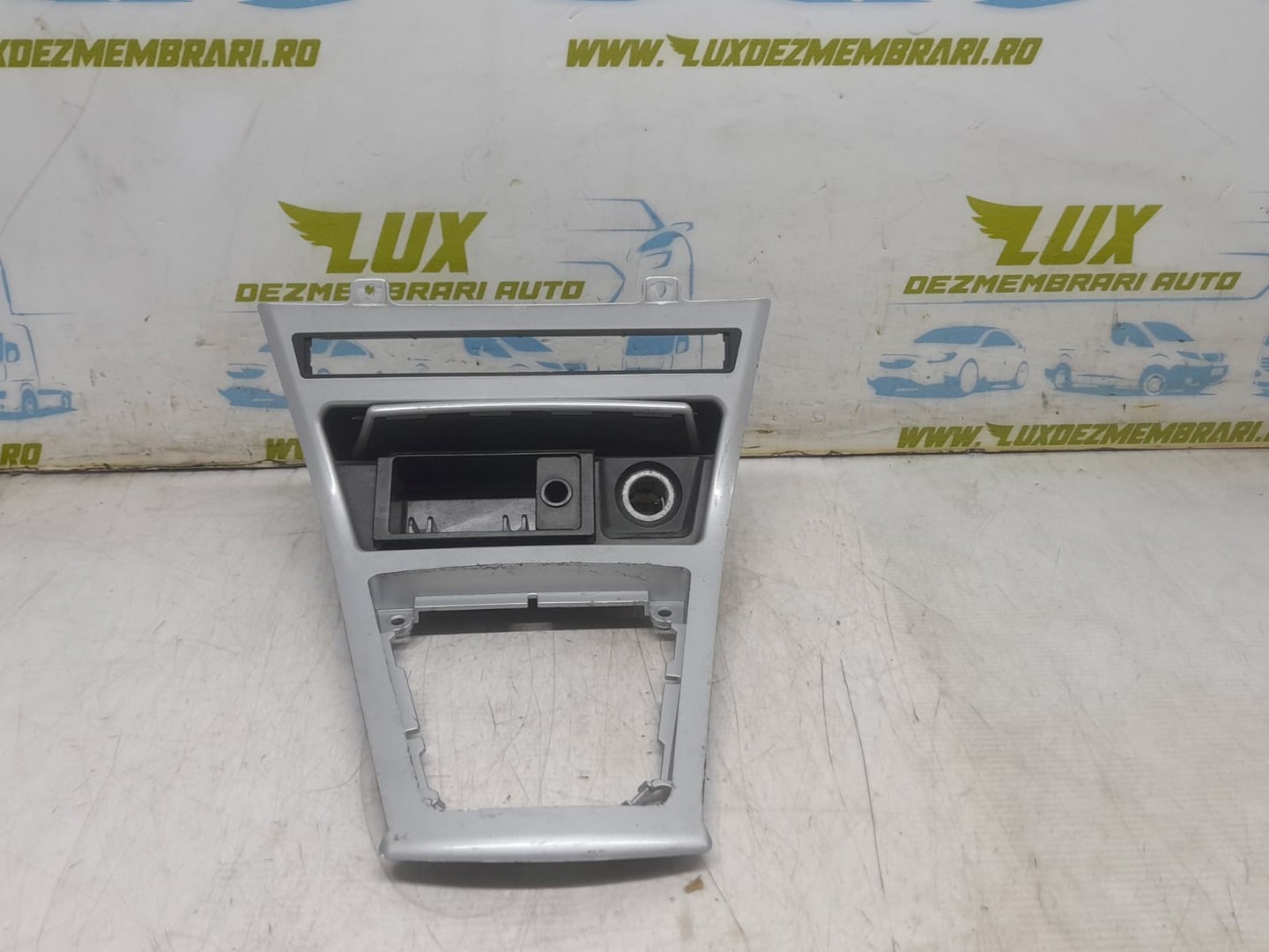 Scrumiera 3411706 BMW X3 E83 (facelift) (2006 - 2010)