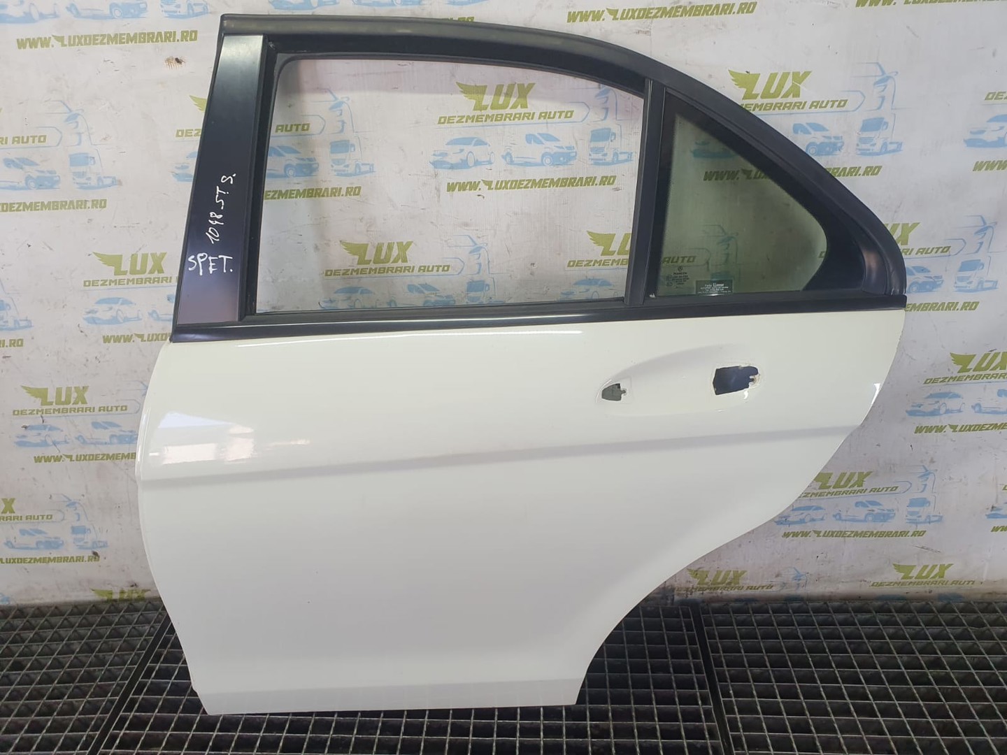 Usa stanga spate Mercedes Benz C-Class W204/S204 (2007 - 2012)