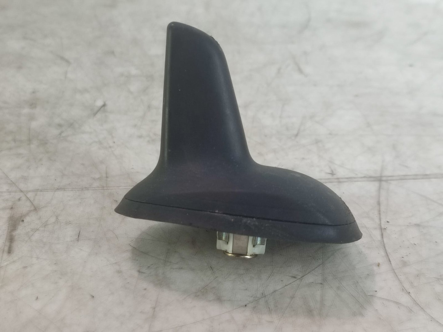 Antena radio A2048208275 Mercedes Benz C-Class W204/S204 (2007 - 2012)