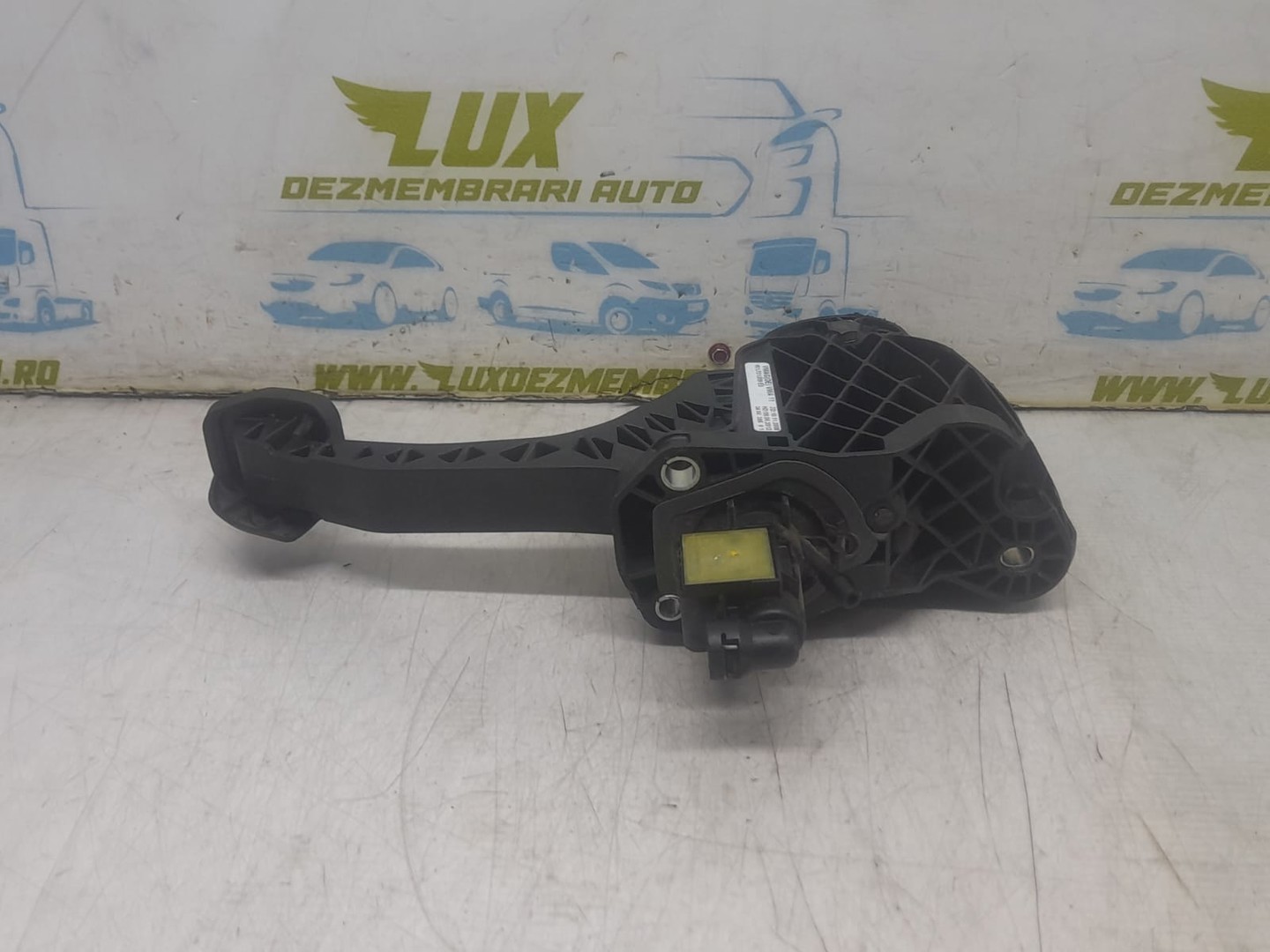 Pedala ambreiaj 1k1721059es Volkswagen Golf 6 (2008 - 2015)