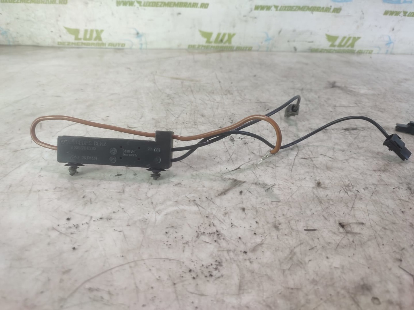 Amplificator antena A2048708390 Mercedes Benz C-Class W204/S204 (2007 - 2012)