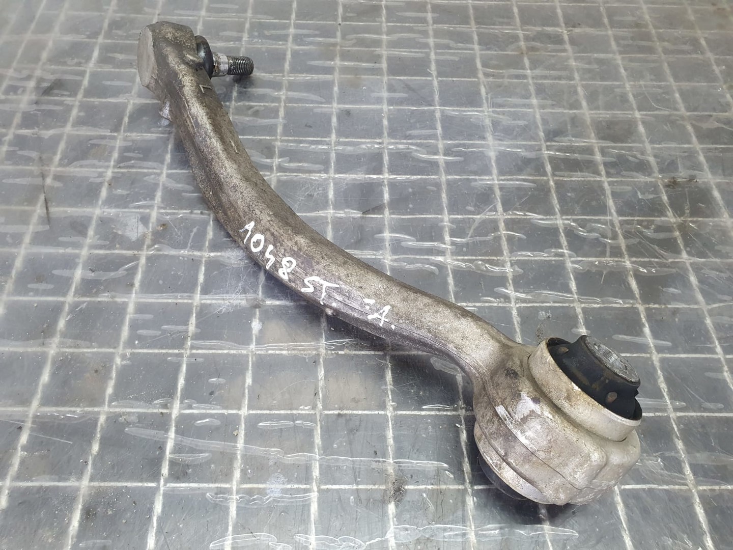 Brat suspensie stanga fata Mercedes Benz C-Class W204/S204 (2007 - 2012)