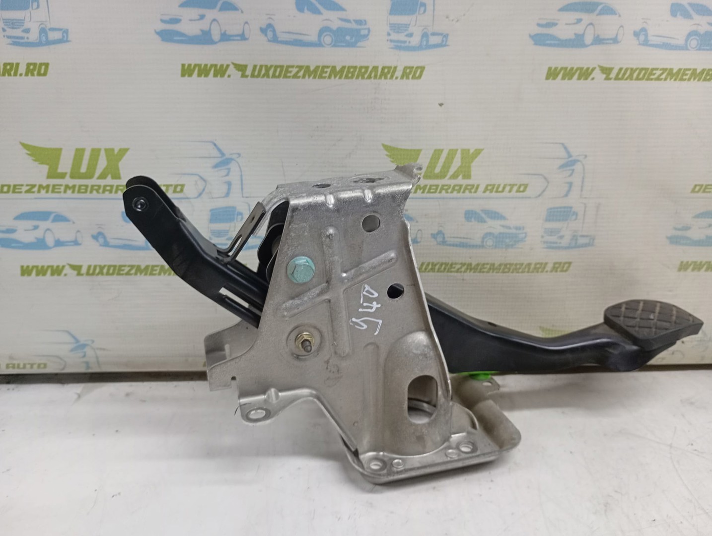 Pedala frana 1k1721057n Volkswagen Golf 5 (2003 - 2009)