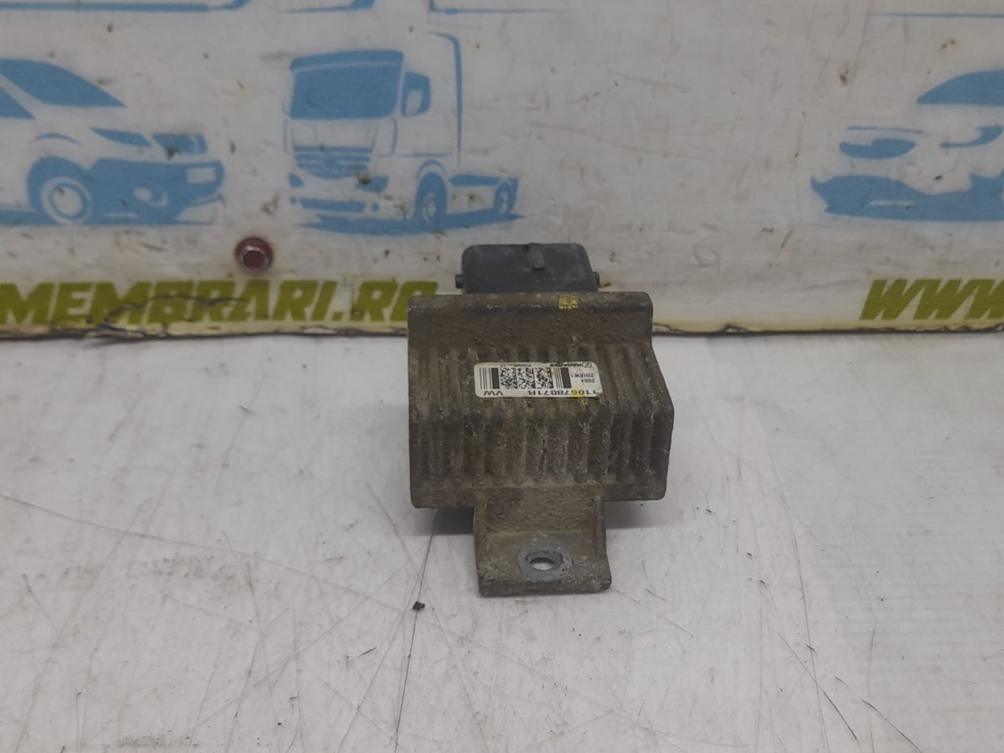 Releu bujii incandescente 110678071R Dacia Dokker 1 (2012 - 2017)