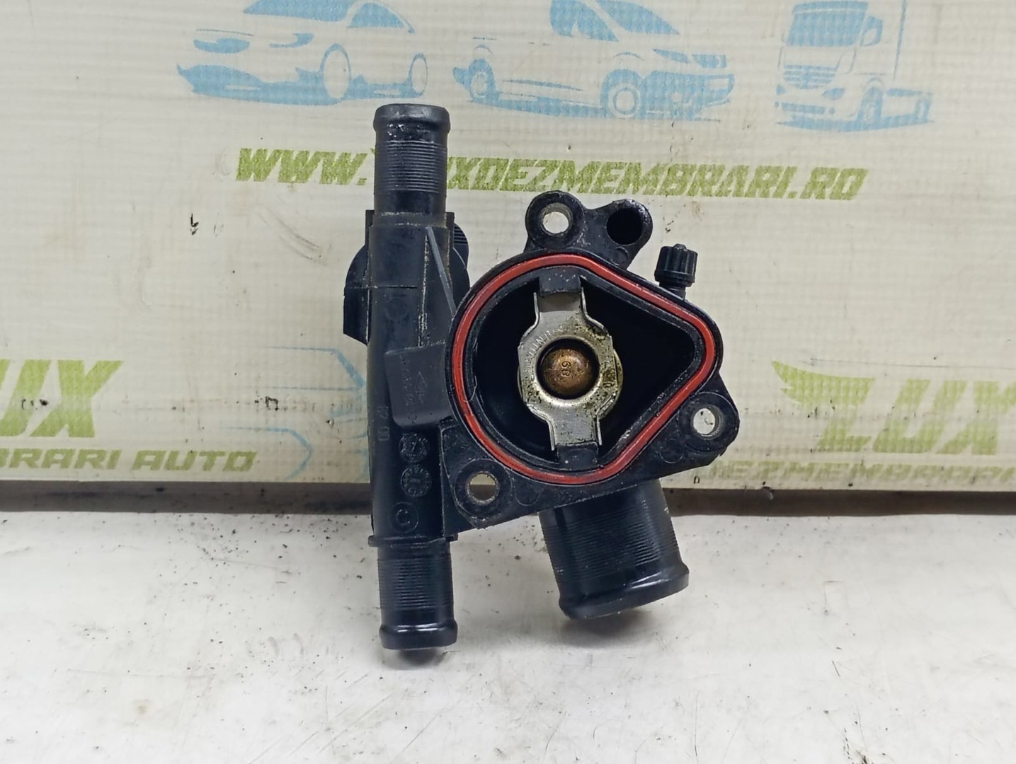 Carcasa termostat 8200703139 Renault Scenic 2 (facelift) (2006 - 2010)
