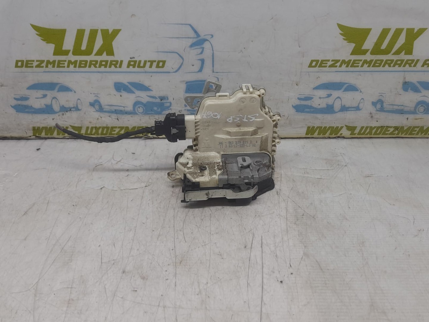 Broasca stanga spate 8k0839015 Audi A4 B8/8K (facelift) (2011 - 2016)