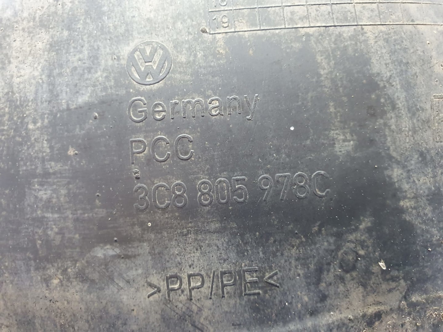 Carenaj roata fata dreapta 3c8805978c Volkswagen Passat CC 1 (facelift) (2012 - 2017)