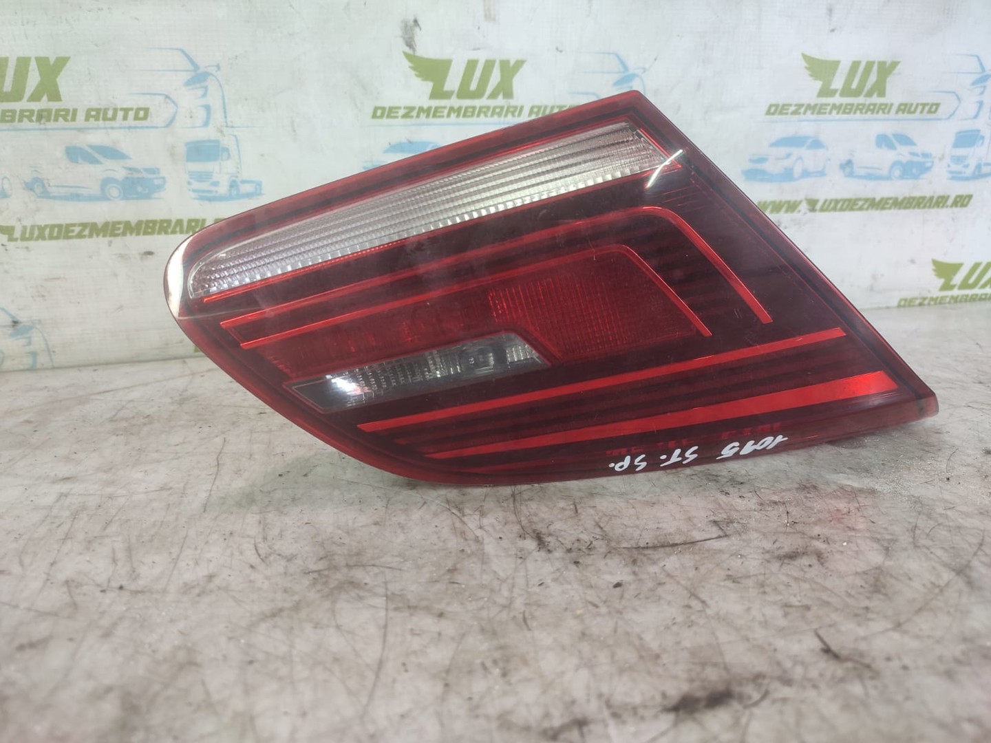 Stop stanga 3c8945307q Volkswagen Passat CC 1 (facelift) (2012 - 2017)