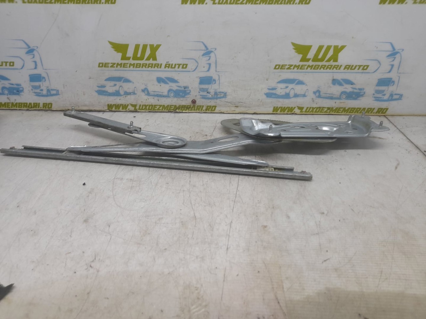 Macara geam stanga fata 966416-102 Renault Scenic 3 (2009 - 2012)