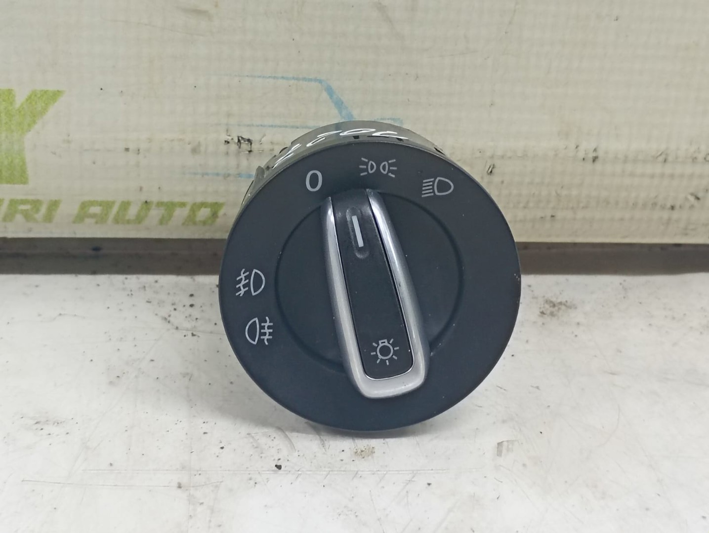 Bloc lumini 3C8941431c Volkswagen Golf 6 (2008 - 2015)