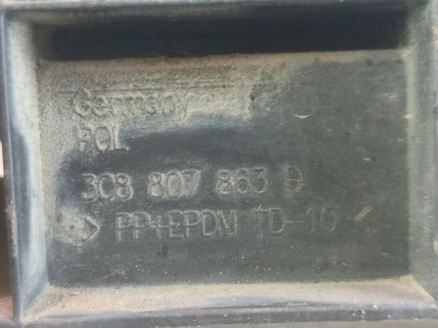 Suport bara spate 3c8807863d Volkswagen Passat CC 1 (facelift) (2012 - 2017)
