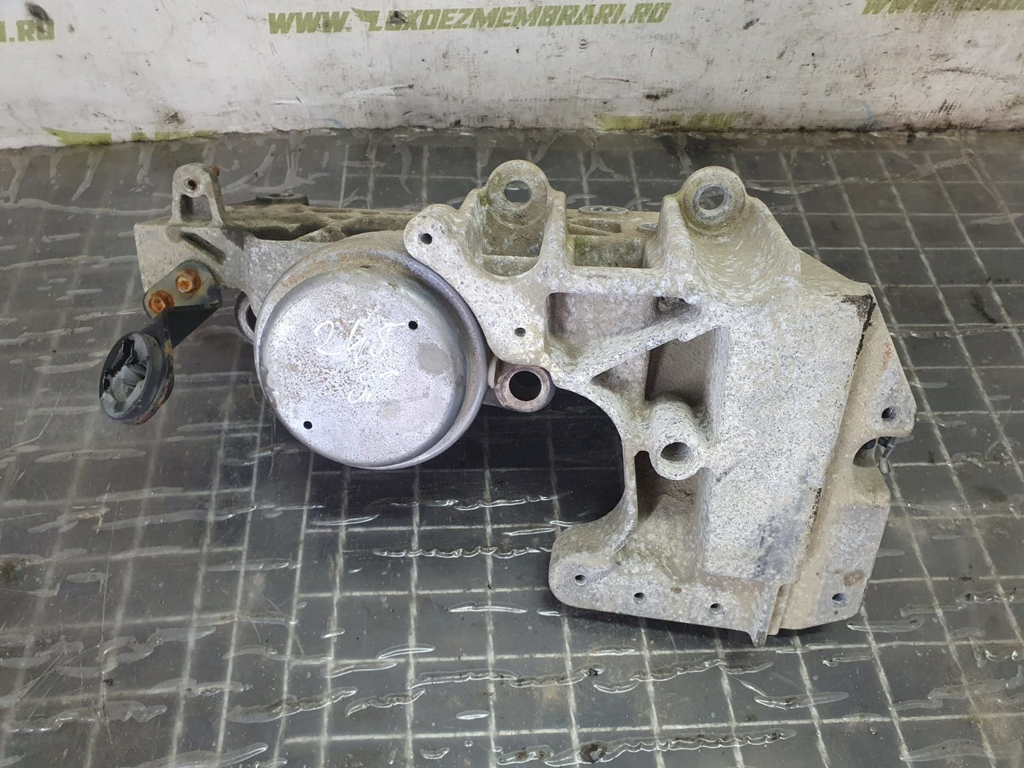 Suport motor Nissan X-Trail T31 (2007 - 2011)