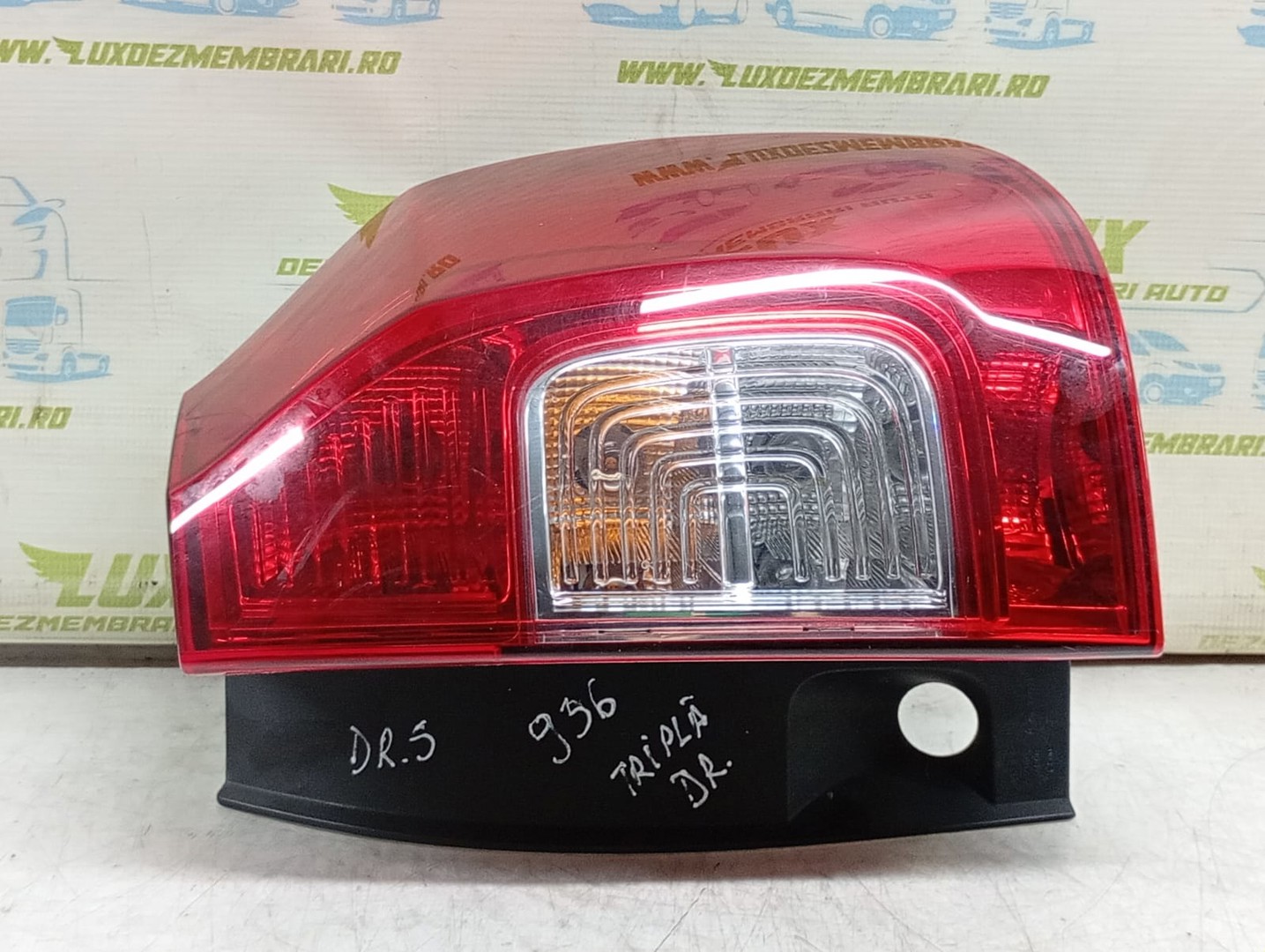 Stop dreapta 265502081r Dacia Logan 2 (facelift) (2017 - 2020)