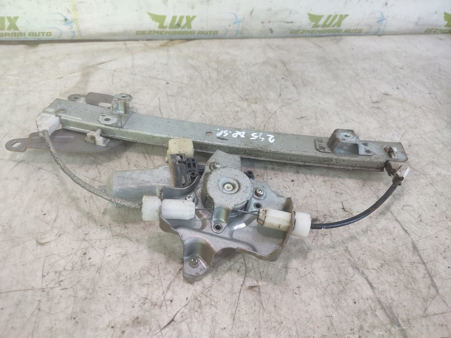 Macara geam dreapta spate 262100-4310 Nissan X-Trail T31 (2007 - 2011)