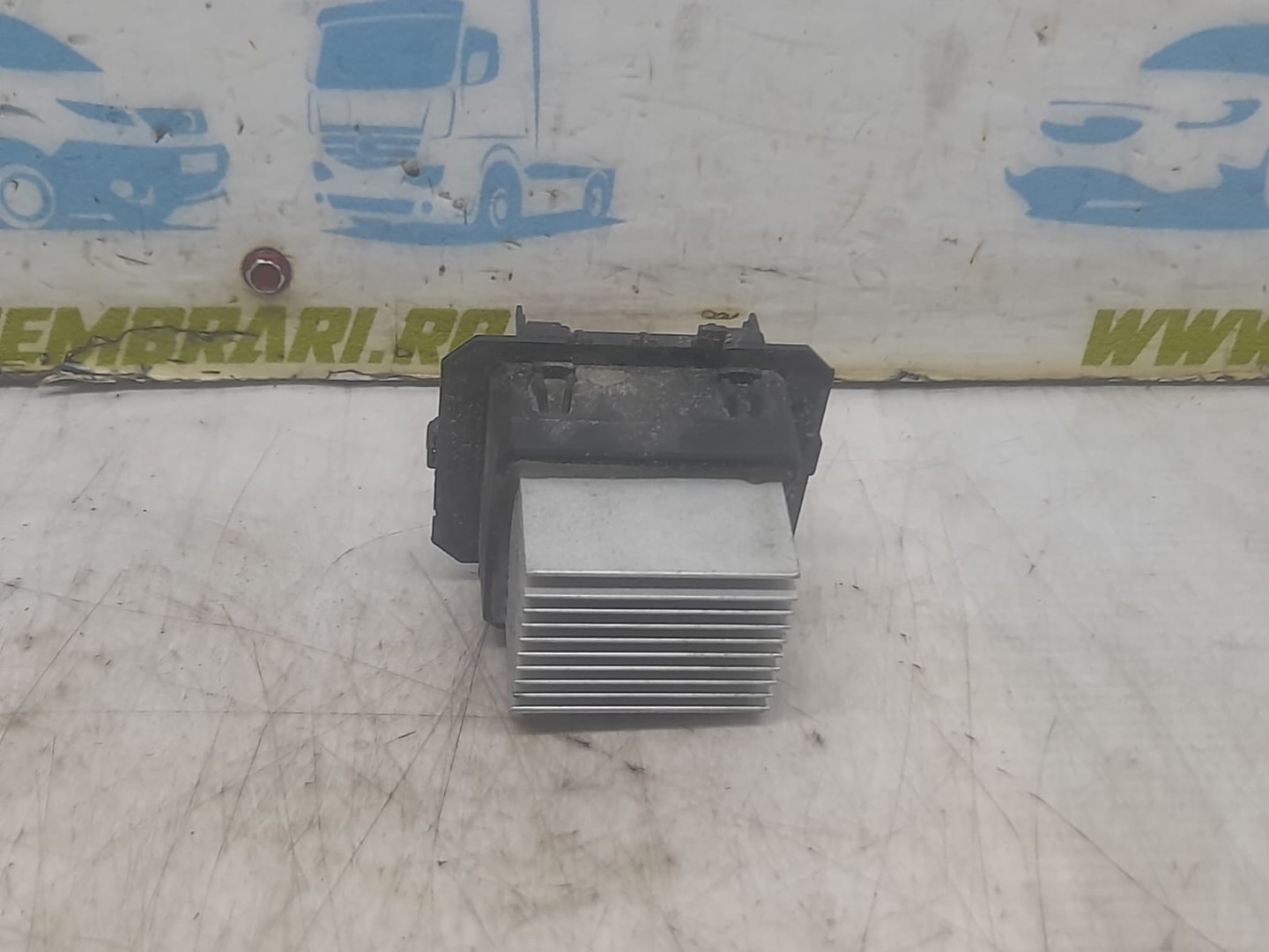 Rezistenta trepte T1017845r Renault Scenic 3 (2009 - 2012)