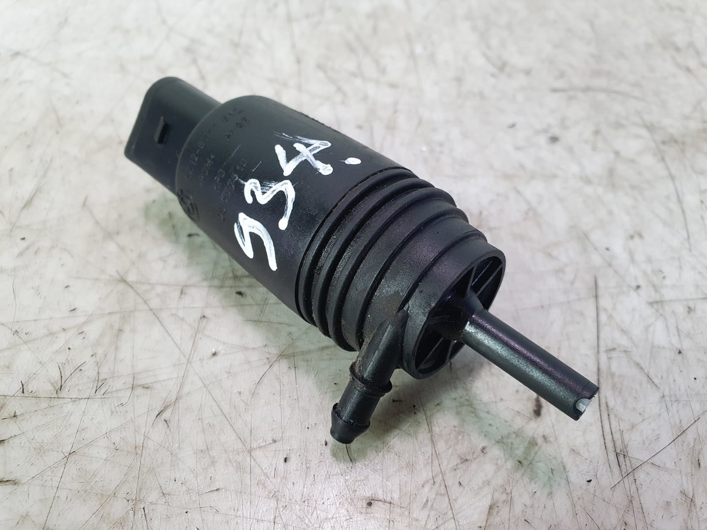 Pompa spalare parbriz 8377612 BMW Seria 1 E87 (2004 - 2007)
