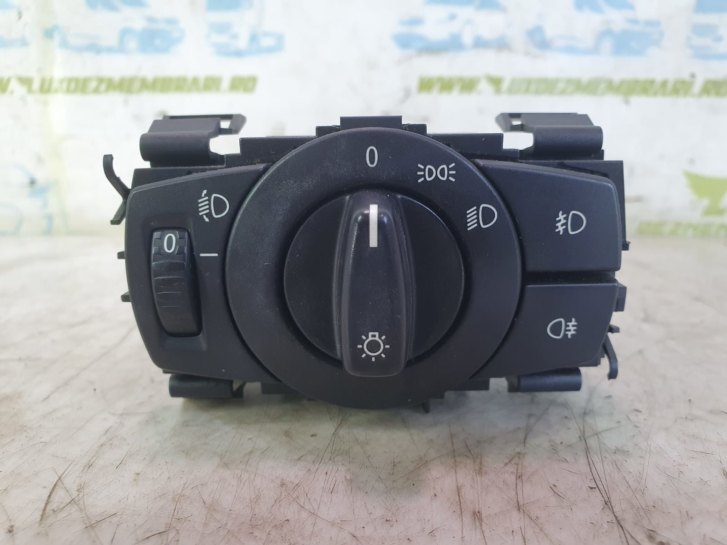 Bloc lumini 6932794 BMW Seria 1 E87 (2004 - 2007)