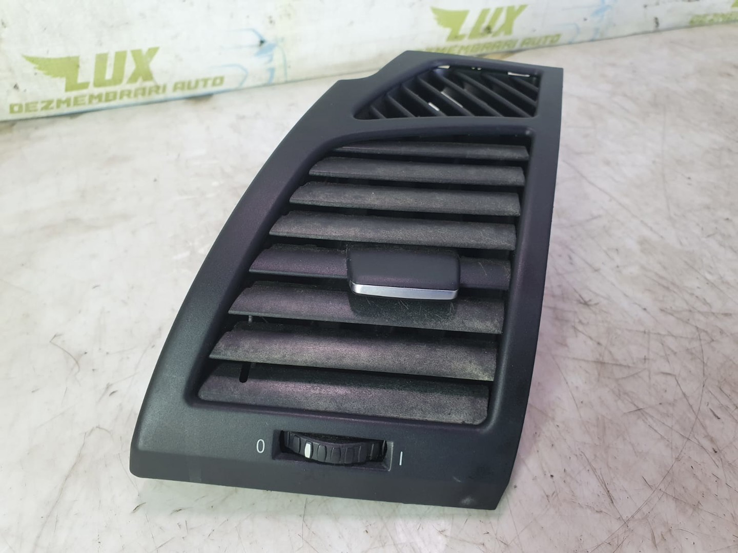 Grila ventilatie 7059187 BMW Seria 1 E87 (2004 - 2007)