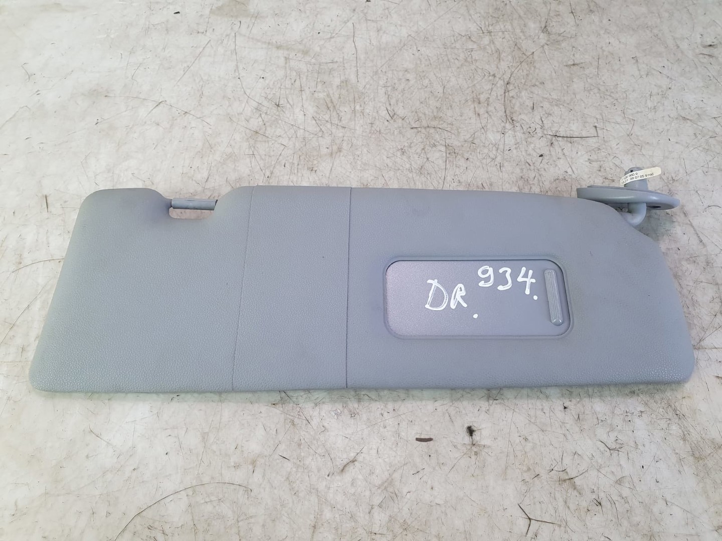 Parasolar dreapta 7120560 BMW Seria 1 E87 (2004 - 2007)
