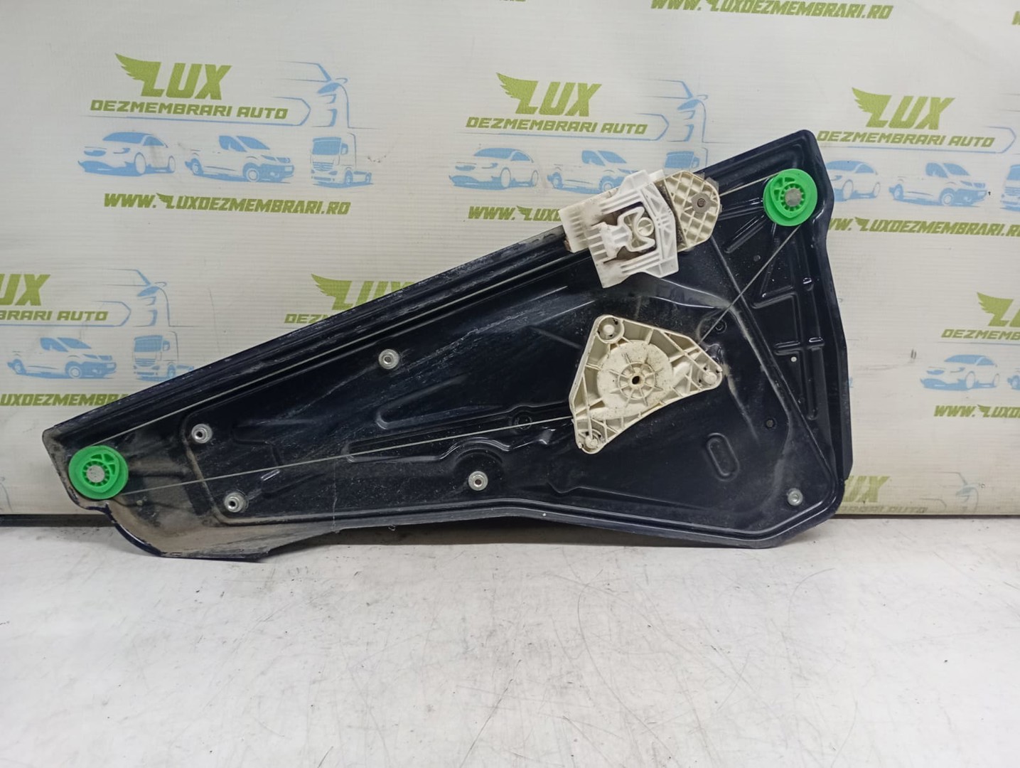 Macara geam stanga fata CVH500130 Land Rover Discovery 3 (2004 - 2009)