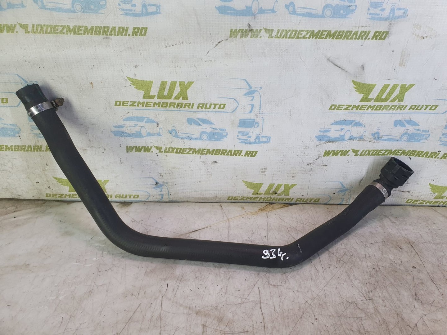 Furtun apa BMW Seria 1 E87 (2004 - 2007)