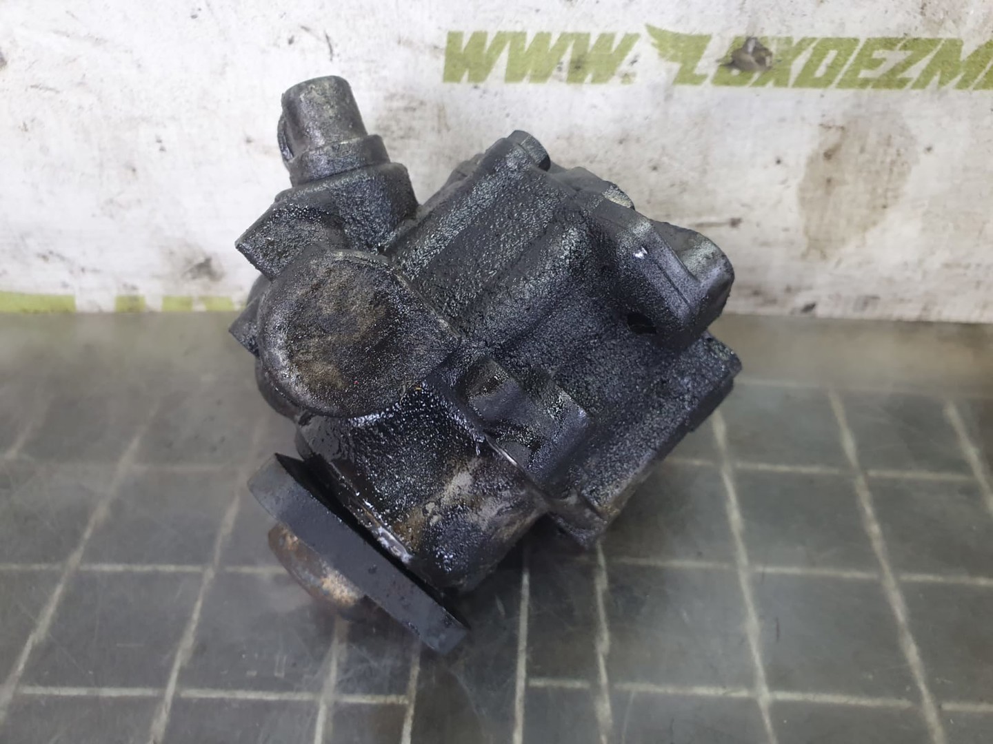 Pompa servodirectie 4f0145155a Audi A6 4F/C6 (2004 - 2008)