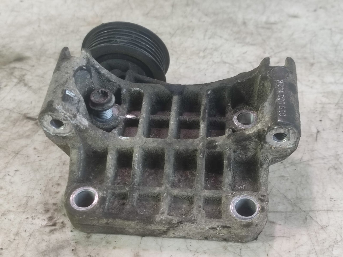Suport accesorii 059903143k Audi A6 4F/C6 (2004 - 2008)