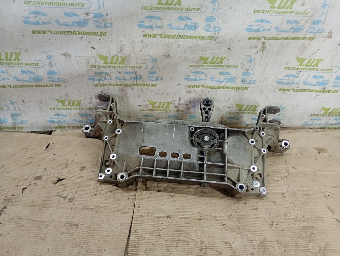 Cadru motor 3C0199369F Volkswagen Passat B6 (2005 - 2010)