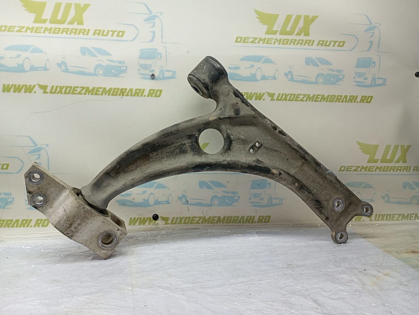 Brat suspensie fata 3c0407153b Volkswagen Passat B6 (2005 - 2010)
