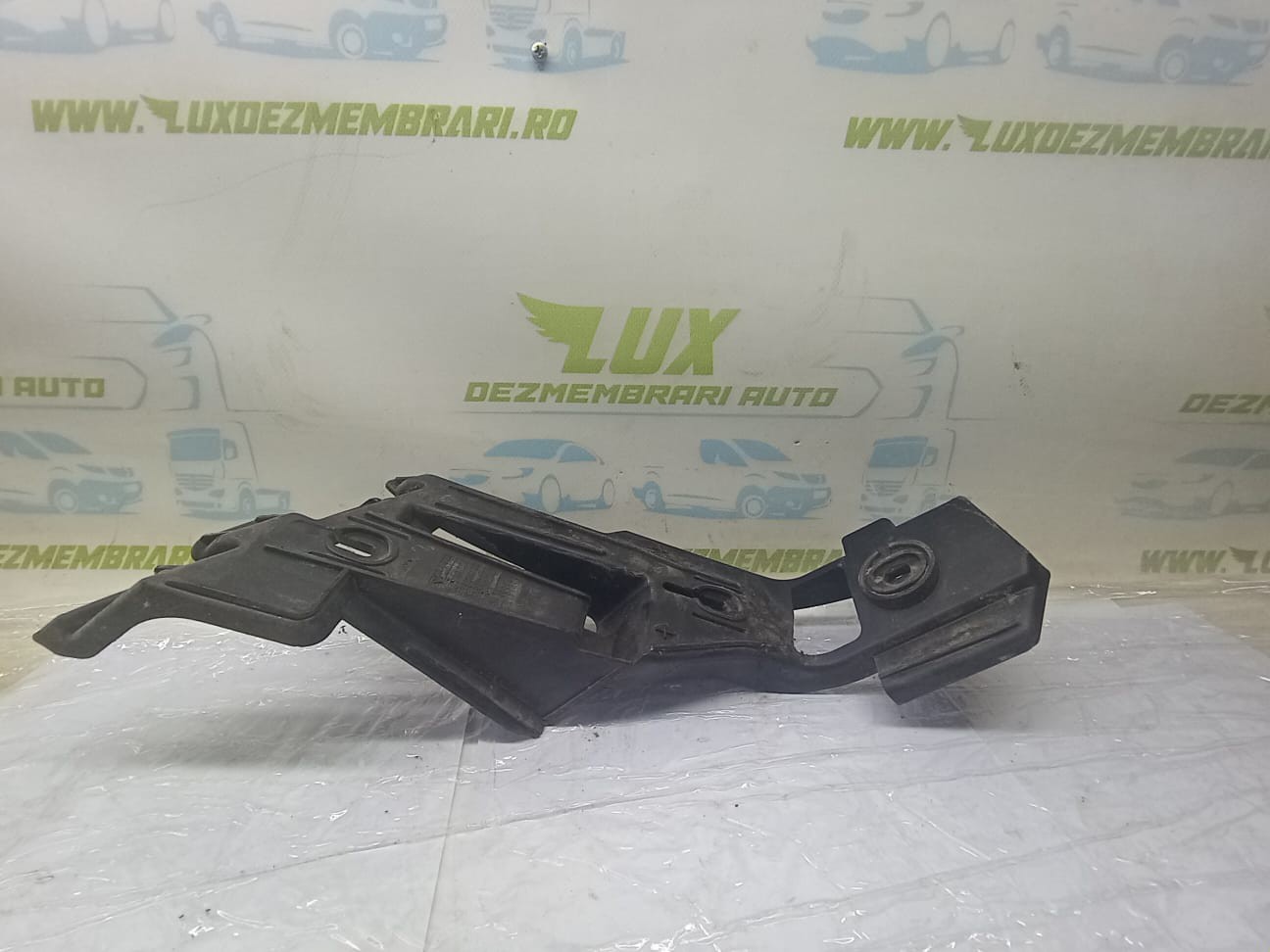Suport bara spate 1k6807376 2.0 tdi Volkswagen Golf 5 (2003 - 2009)