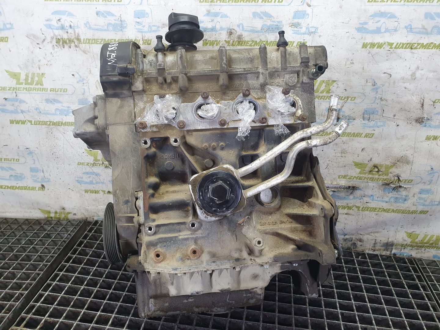 Motor complet fara anexe AZD Volkswagen Golf 4 (1997 - 2006)