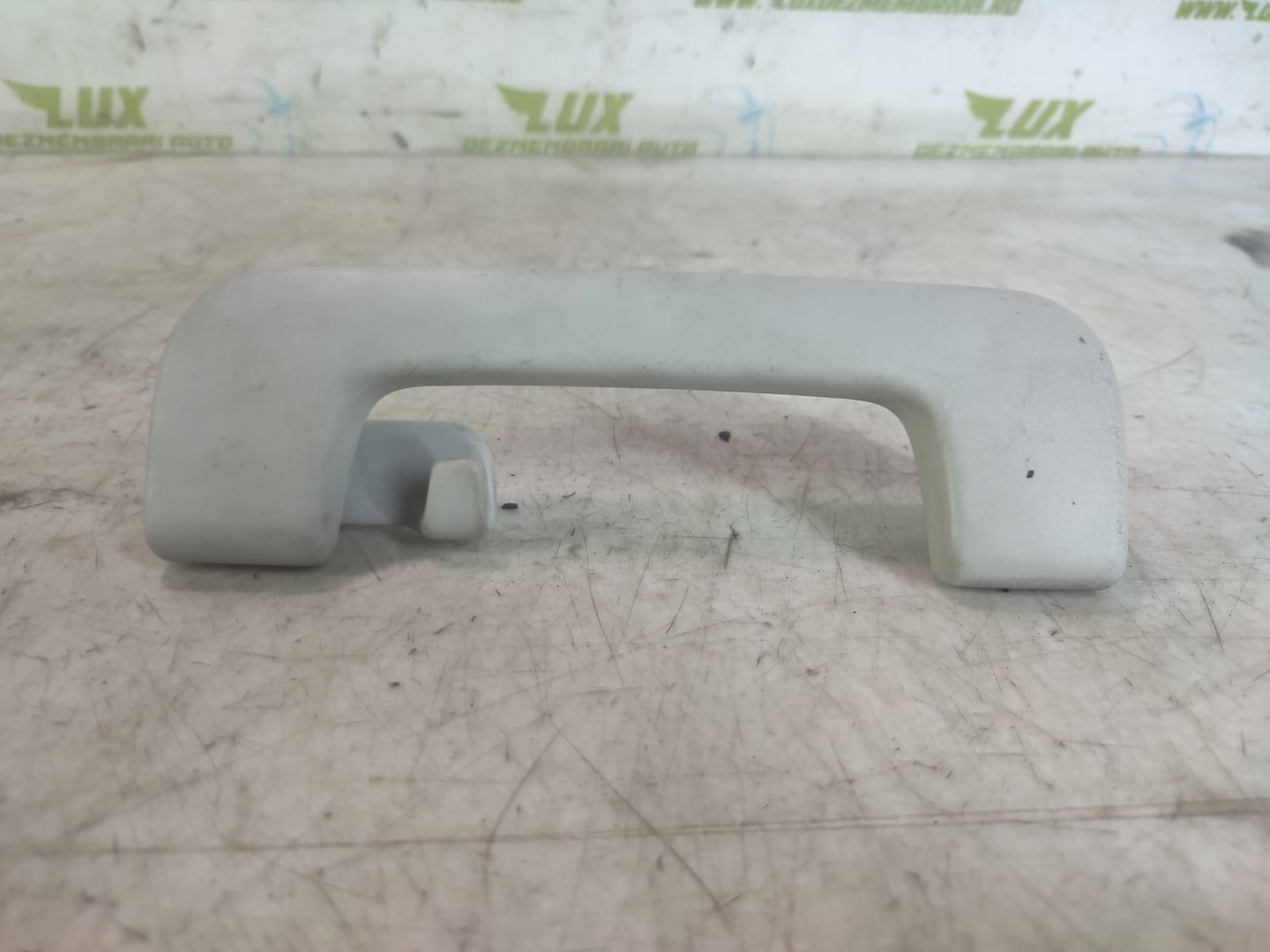 Maner plafon 8p0857607c Audi A6 4F/C6 (2004 - 2008)