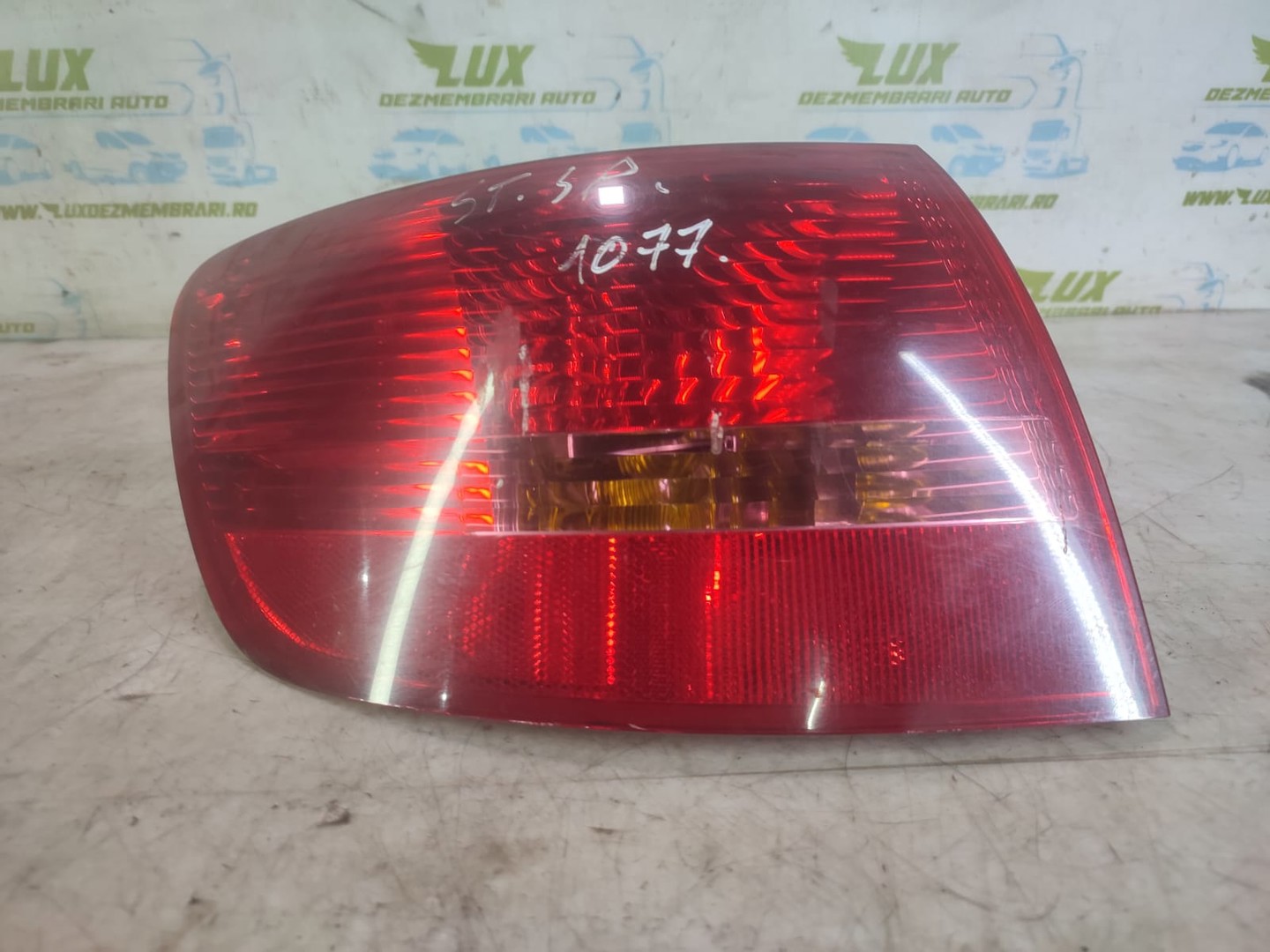 Stop stanga 89034302 Audi A6 4F/C6 (2004 - 2008)