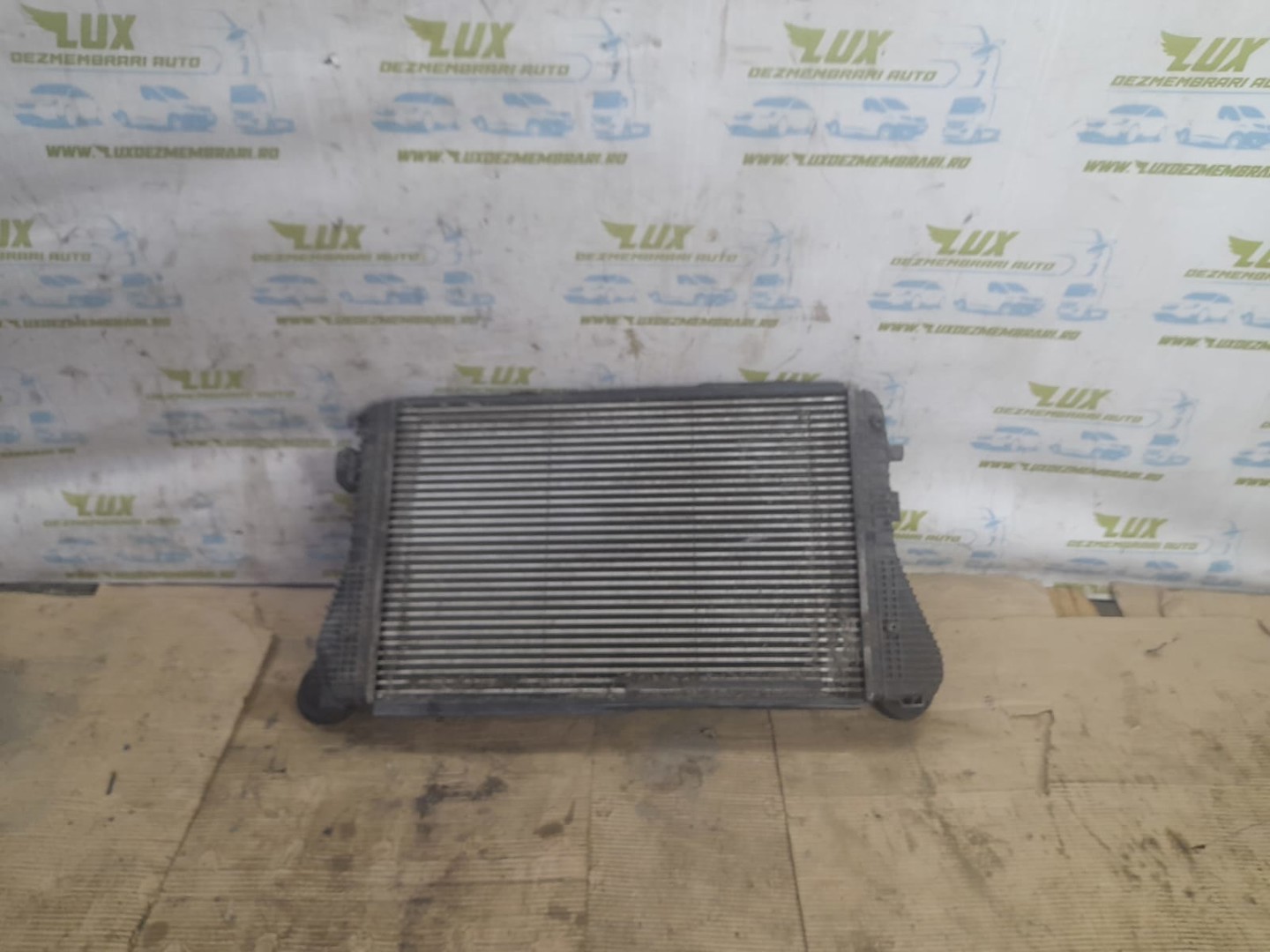 Radiator intercooler 1k0145803 Volkswagen Golf 5 (2003 - 2009)
