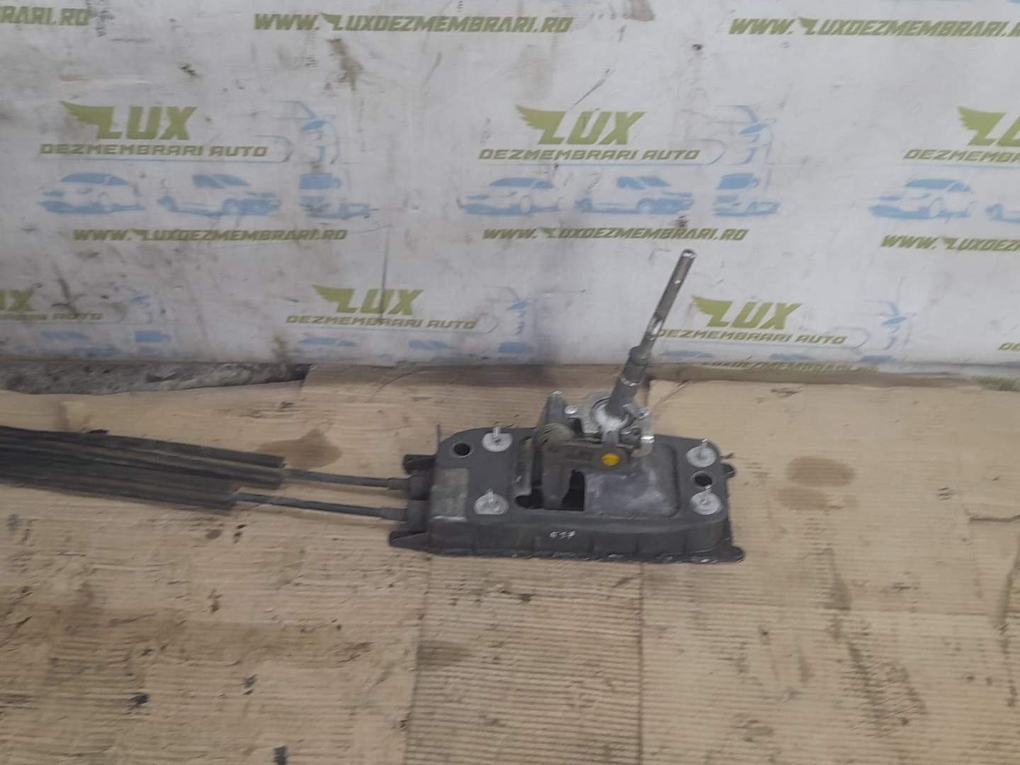 Timonerie manuala 6 trepte 1k0711611 Volkswagen Golf 5 (2003 - 2009)