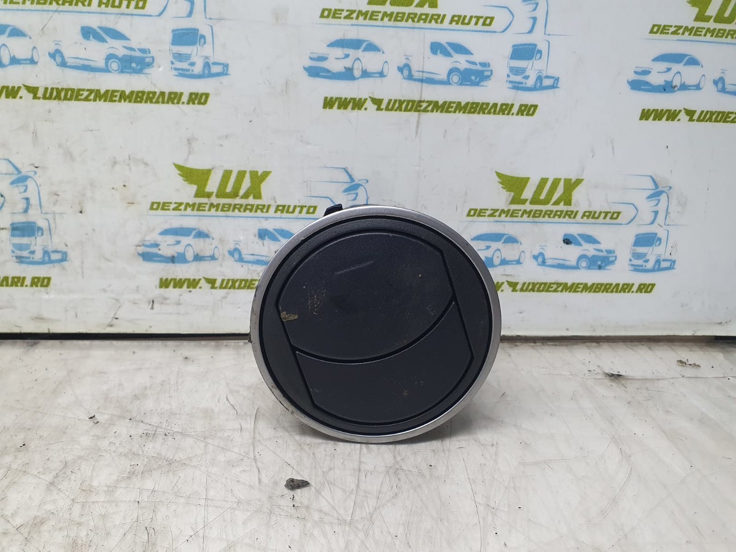 Grila ventilatie bord bbm464730 Mazda 3 BL (facelift) (2011 - 2013)