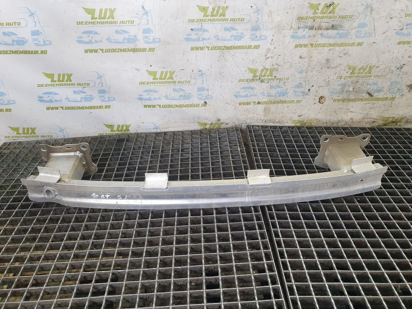 Armatura bara spate 8w0807309a Audi A4 B9 (2015 - 2020)