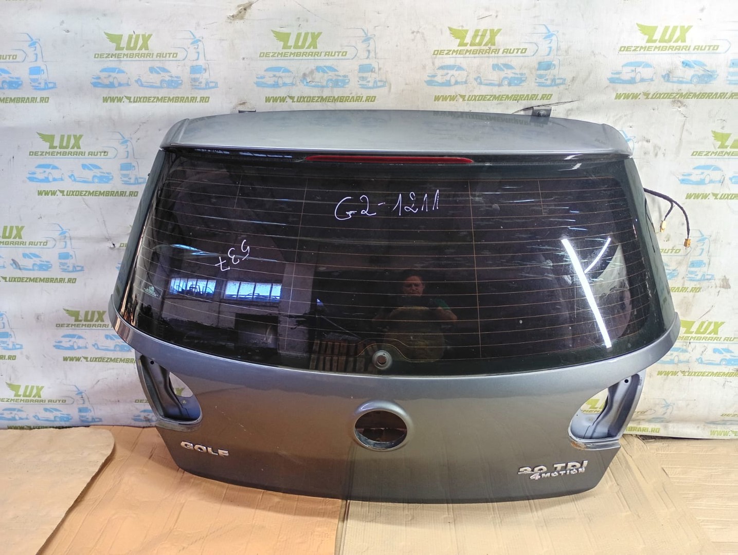 Haion 1k6827159 Volkswagen Golf 5 (2003 - 2009)
